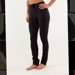 LULULEMON SKINNY WILL PANTS